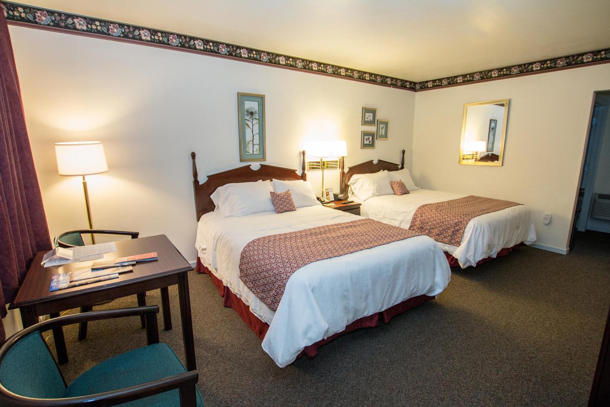 The Chalet Motel Mequon 외부 사진